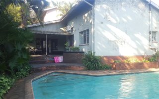 3 Bedroom House in Fairview