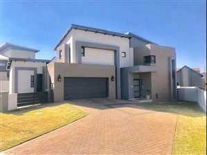 3 Bed House in Midstream Meadows