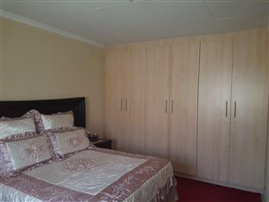 3 Bed House in Lourierpark