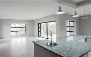 4 Bedroom House in Island View