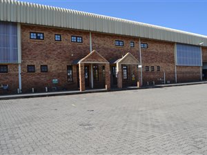 1813 m² Industrial space in Klippoortje