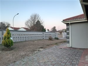 4 Bed House in Sunnyridge