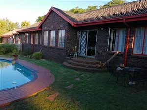 8 Bed House in Daleside
