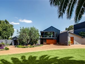 4 Bed House in Craighall