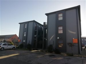 2 Bed Apartment in Eersterivier