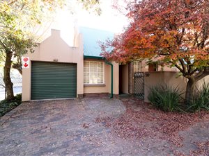 2 Bed Townhouse in Glen Marais