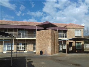 2 Bed Cluster in Potchefstroom Central