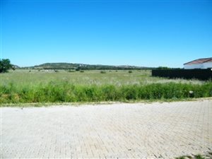 643 m² Land available in Flamwood