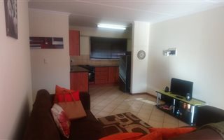 2 Bedroom Apartment in Halfway House