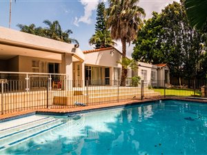 4 Bed House in Sunningdale Ridge
