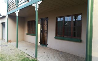 3 Bedroom Simplex in Potchefstroom Central