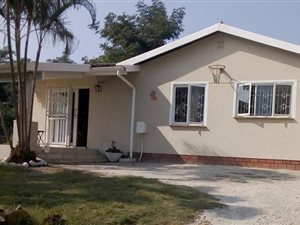 3 Bed House in Valdin Heights