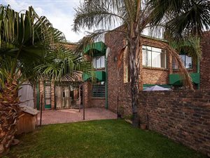 3 Bedroom Duplex in Halfway Gardens
