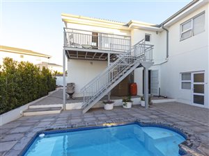 2 Bedroom Garden Cottage in Myburgh Park