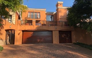 4 Bedroom House in Waterkloof