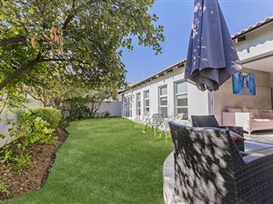 3 Bed House in Cedar Lakes