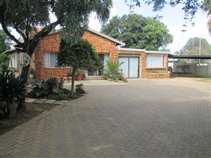 4 Bed House in Nimrod Park