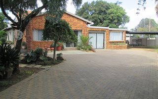 4 Bedroom House in Nimrod Park