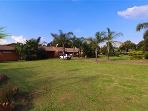 7995 m² Farm in Nortons Home Estate