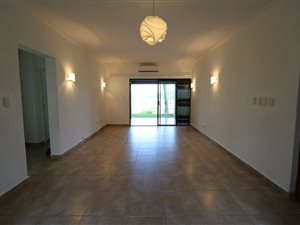 2 Bed Apartment in Palm Lakes Estate