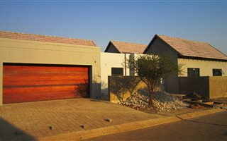 4 Bedroom House in Leloko
