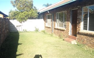 2 Bedroom Simplex in The Orchards