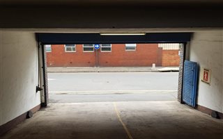 1150 m² Commercial space in Greyville