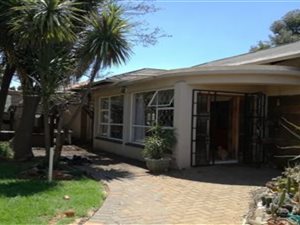 3 Bed House in Brenthurst