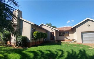 3 Bedroom House in Sunnyridge