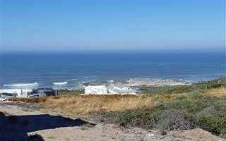 700 m² Land available in Yzerfontein