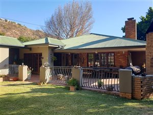 4 Bed House in Rietondale