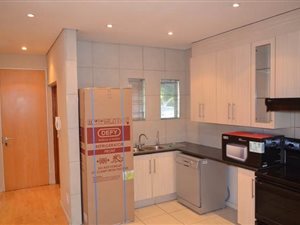 2 Bed Apartment in Oaklands