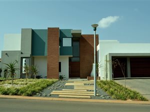 4 Bed House in The Wilds