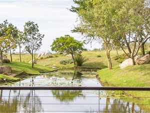 2 Bed Apartment in Oubaai and surrounds