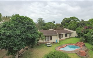 3 Bedroom House in Waterfall