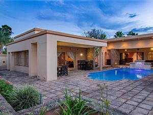 5 Bed House in President Ridge