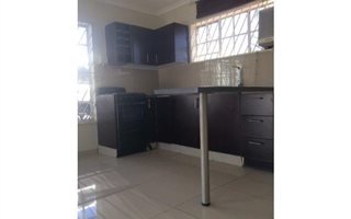 1 Bedroom Garden Cottage in Wendywood
