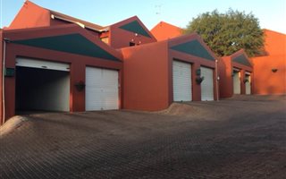 2 Bedroom Townhouse in Vorna Valley
