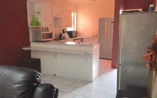 2 Bedroom Townhouse in Vorna Valley