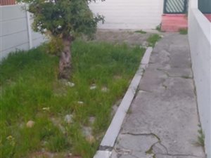 2 Bed House in Hanover Park