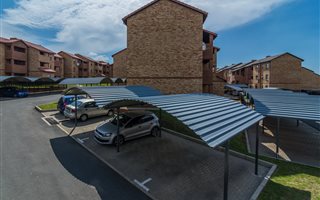 2 Bedroom Apartment in Vorna Valley