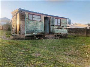 400 m² Land available in King Williams Town