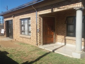 3 Bed House in Geluksdal