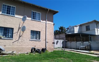 2 Bedroom Duplex in Sidwell