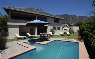 5 Bedroom House in Camps Bay