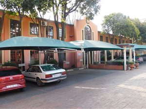 170 m² Office Space in Kensington B