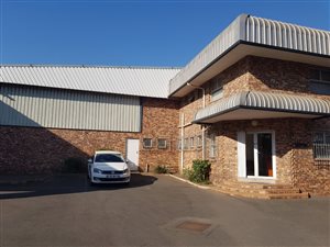 1768 m² Industrial space in Red Hill