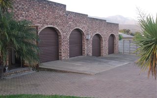 5 Bedroom House in Riviersonderend