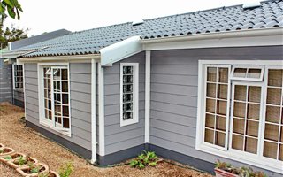 4 Bedroom House in Hartenbos Heuwels