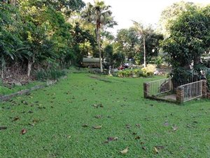 915 m² Land available in Ashley